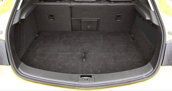 Opel Astra J GTC 11R htb dolní kufr